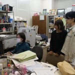 広報係の一年生と先生