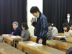 事例発表会「卒業生から質問も」