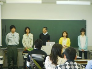 お手伝いしてくださった卒業生の皆様