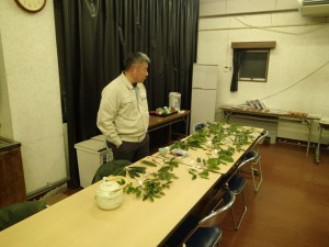 食堂で復習中