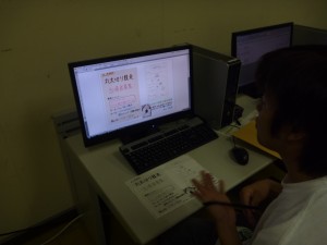 ステージ担当のヒガッシー ステージ担当のヒガッシー