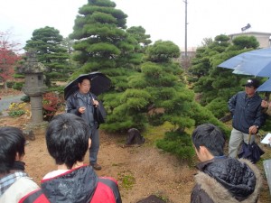 岩熊松園にて