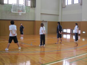 立位のストレッチも指導できるようになります