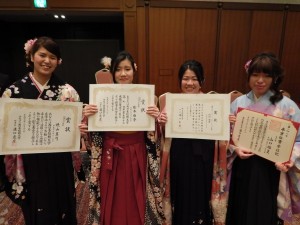右から山口さん(総代)、内田さん、松本さん、焼山さん