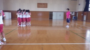 ヒューマンチェア中....