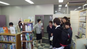 キャンパス案内(図書館)