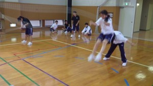 「跳び箱」特訓中!
