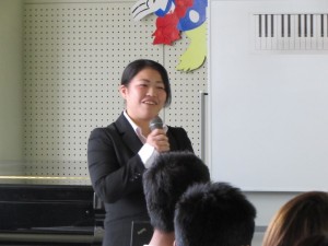 卒業生 健康スポーツコミュニケーション学科代表の内田朱音さん