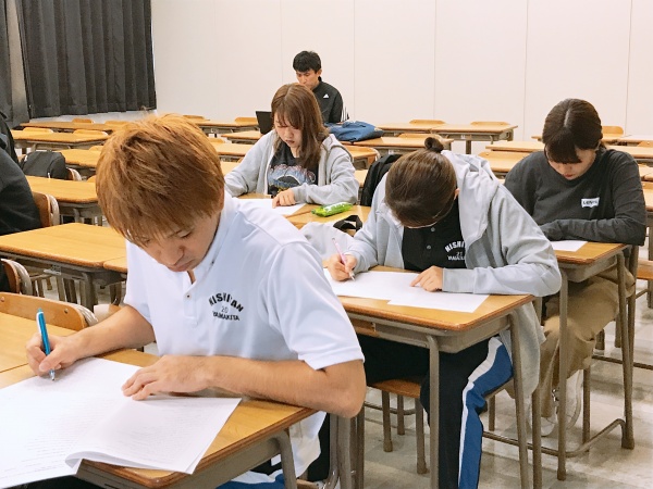 適性検査・一般常識テストを行いました