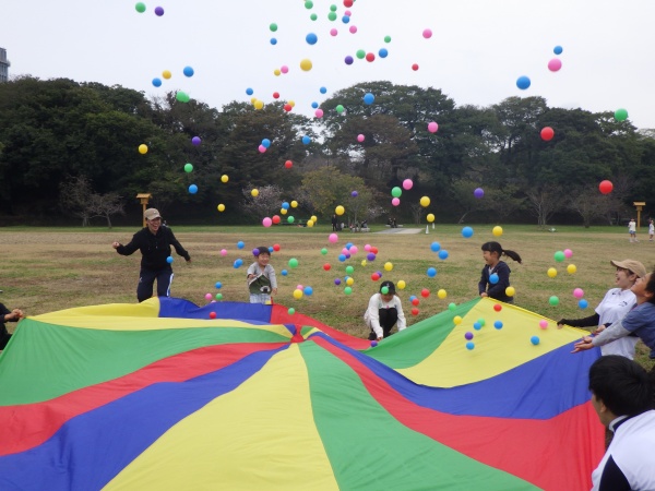 舞鶴公園のイベントでボランティアを行いました！