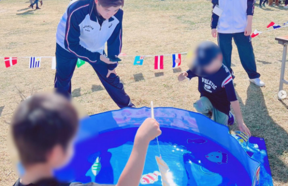 [地域連携]「秋の舞鶴公園であそぼう！」でボランティアを行いました