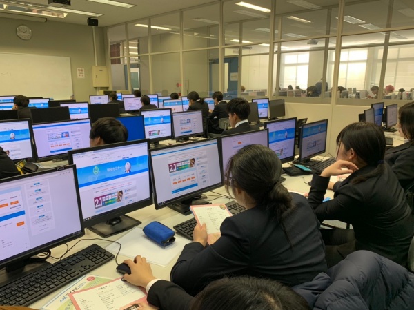 マイナビ登録を行いました